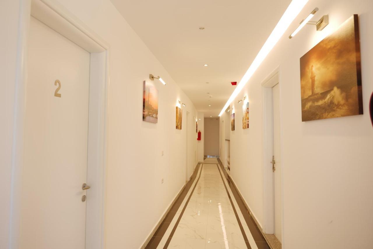 Lumi Hotel Саранда Экстерьер фото