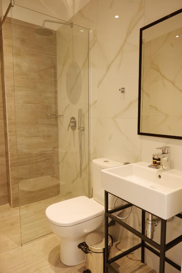 Lumi Hotel Саранда Экстерьер фото